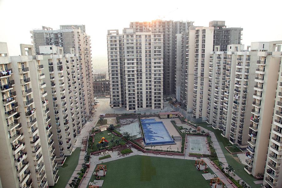 Gaur City Property—- Right Choice for Home Seekers!